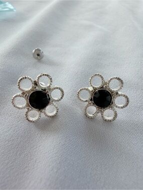 Silver Floral Stud Earrings with Black Center Gem